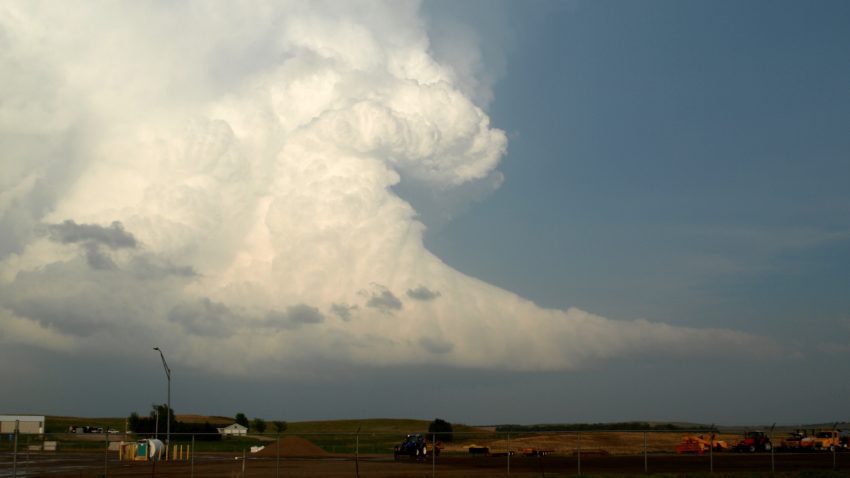 Figure 2: A twisting, bent updraft visible in the last storm of the day